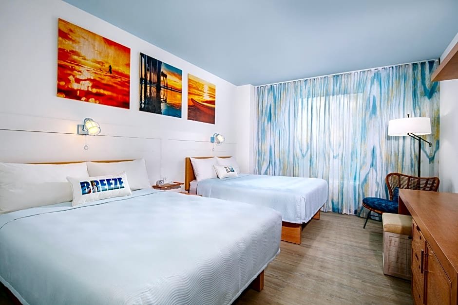Четырёхместный номер Standard Universal’s Endless Summer Resort - Dockside Inn and Suites