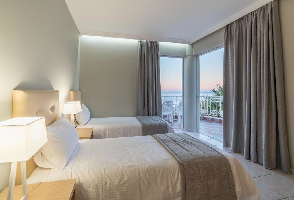 Апартаменты с 2 комнатами с видом на море Xenos Kamara Beach