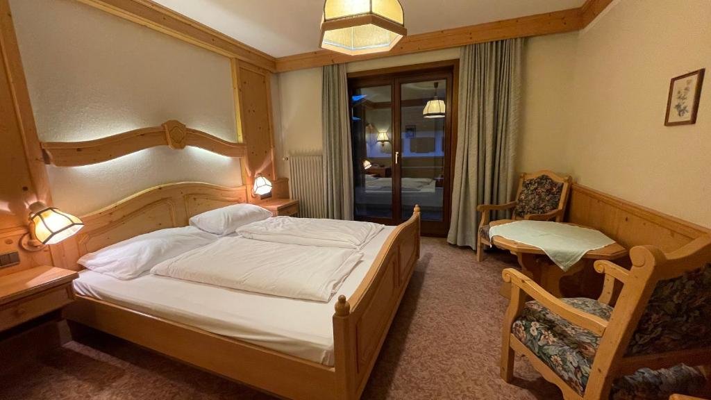 Standard Double room Hotel Alpenrose