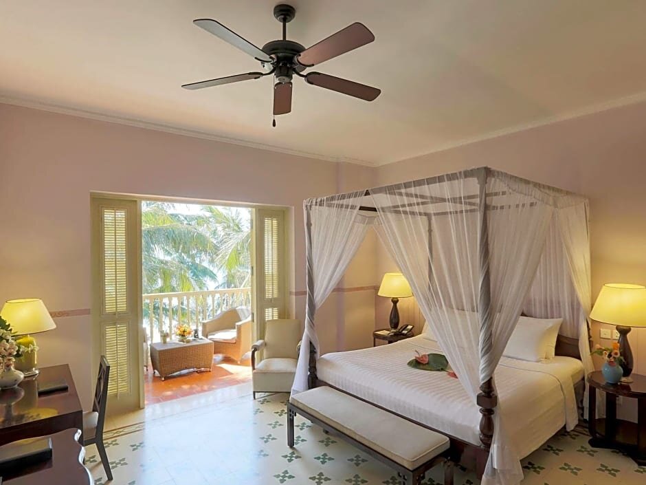 Номер Deluxe с видом на море La Veranda Resort Phu Quoc - MGallery