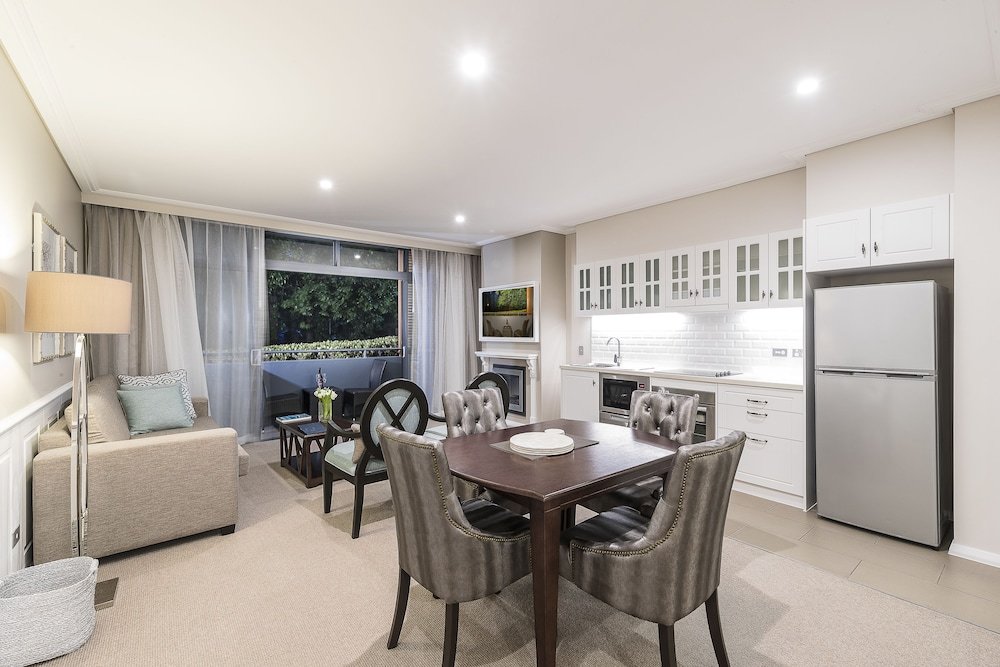 1 Bedroom Apartment with balcony The Sebel Bowral Heritage Park