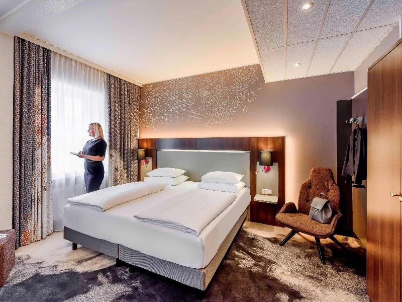 Standard Doppel Zimmer Mercure Hotel Muenchen am Olympiapark