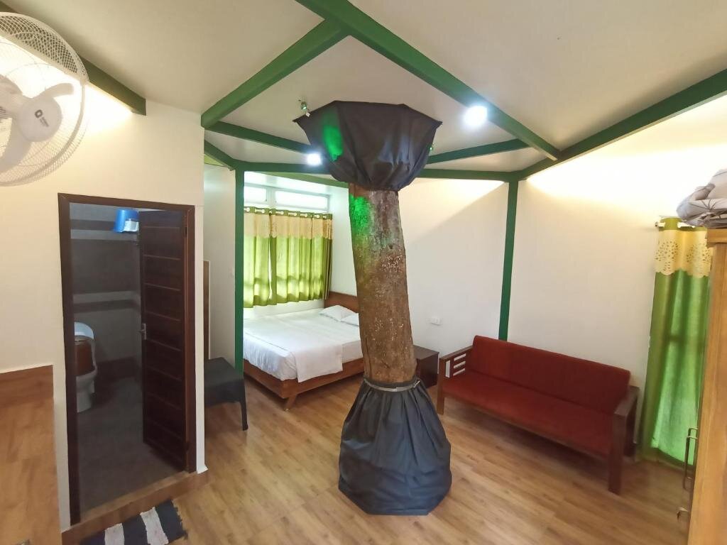 Suite with balcony SpiceBuds FarmStay - Ramakkalmedu