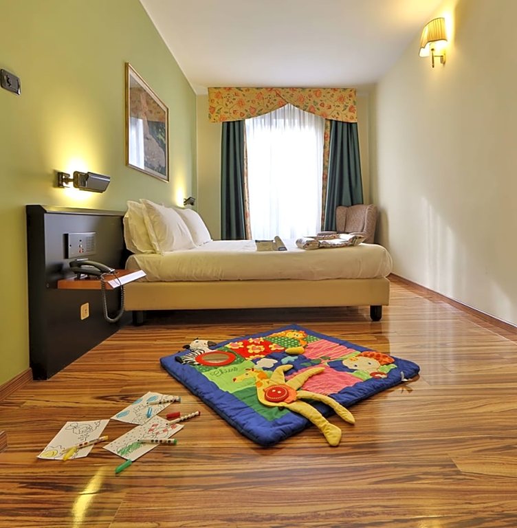 Standard Double Family room Best Western Hotel Piemontese