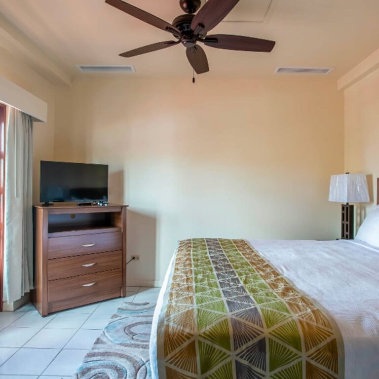 Suite doble De ejecutivo con vista al mar Village Cay Hotel and Marina