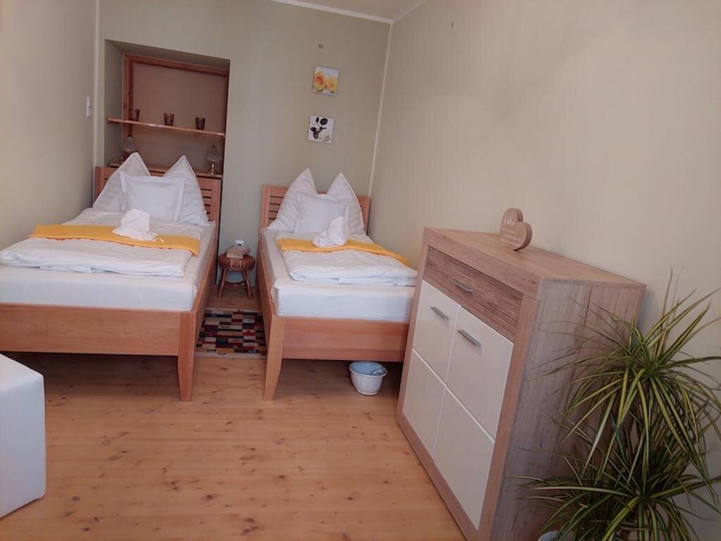 Апартаменты с 2 комнатами Landhaus zum Siebenschläfer