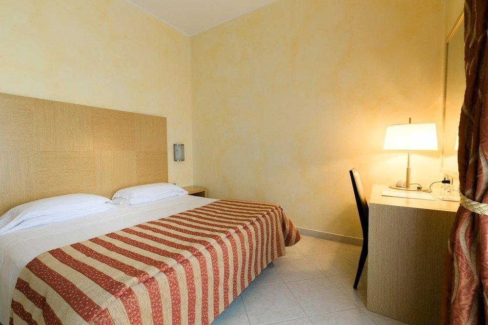 Standard Doppel Zimmer mit Stadtblick Hotel Continental Wellness & Spa
