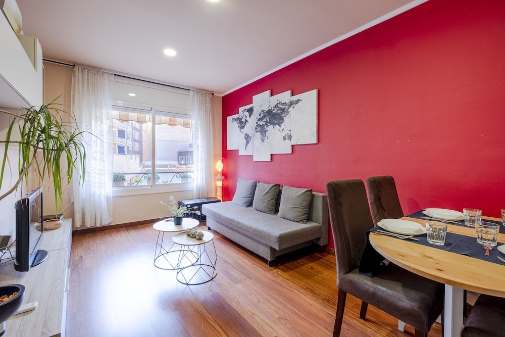 Business Apartment Comfortable 3BR Apartment Close to Placa Espana and Sants Station