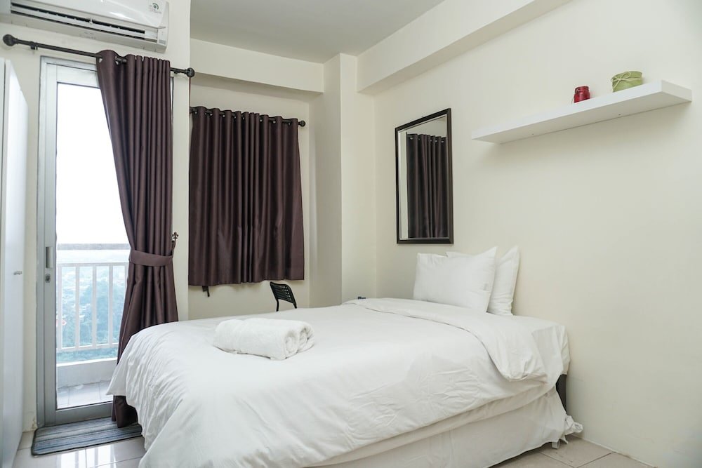 Номер Standard Cozy Stay and Relax @ Studio Pakubuwono Terrace Apartment