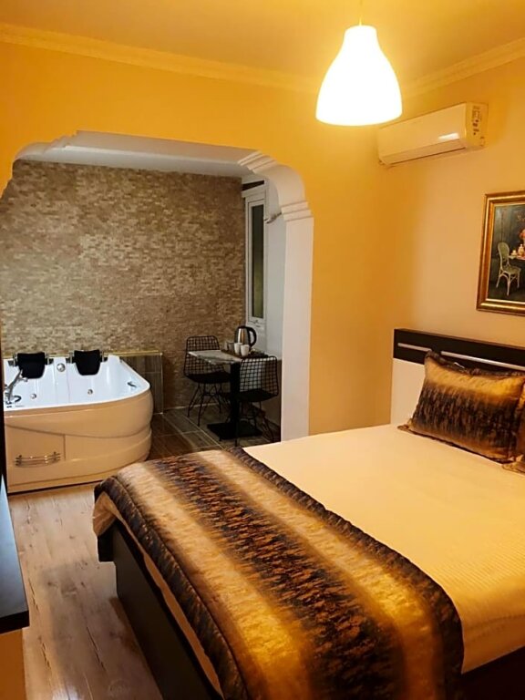 Номер Deluxe İstanbul Hotel & Suites