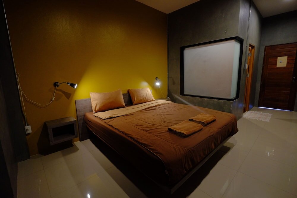 Standard room Matini Klong 1