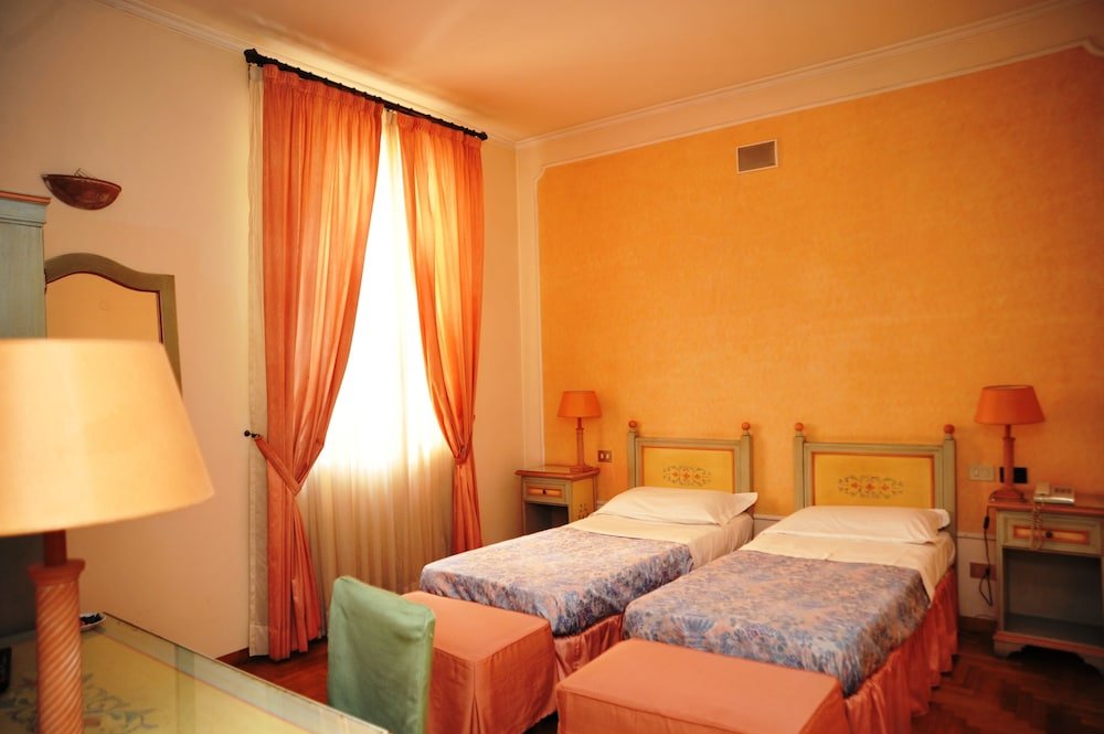 Standard Single room with balcony Villa Icidia