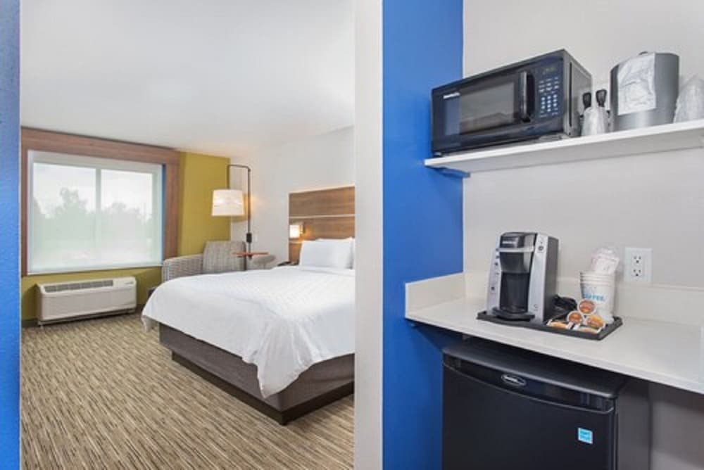 Standard Vierer Zimmer Holiday Inn Express And Suites La Grange, an IHG Hotel
