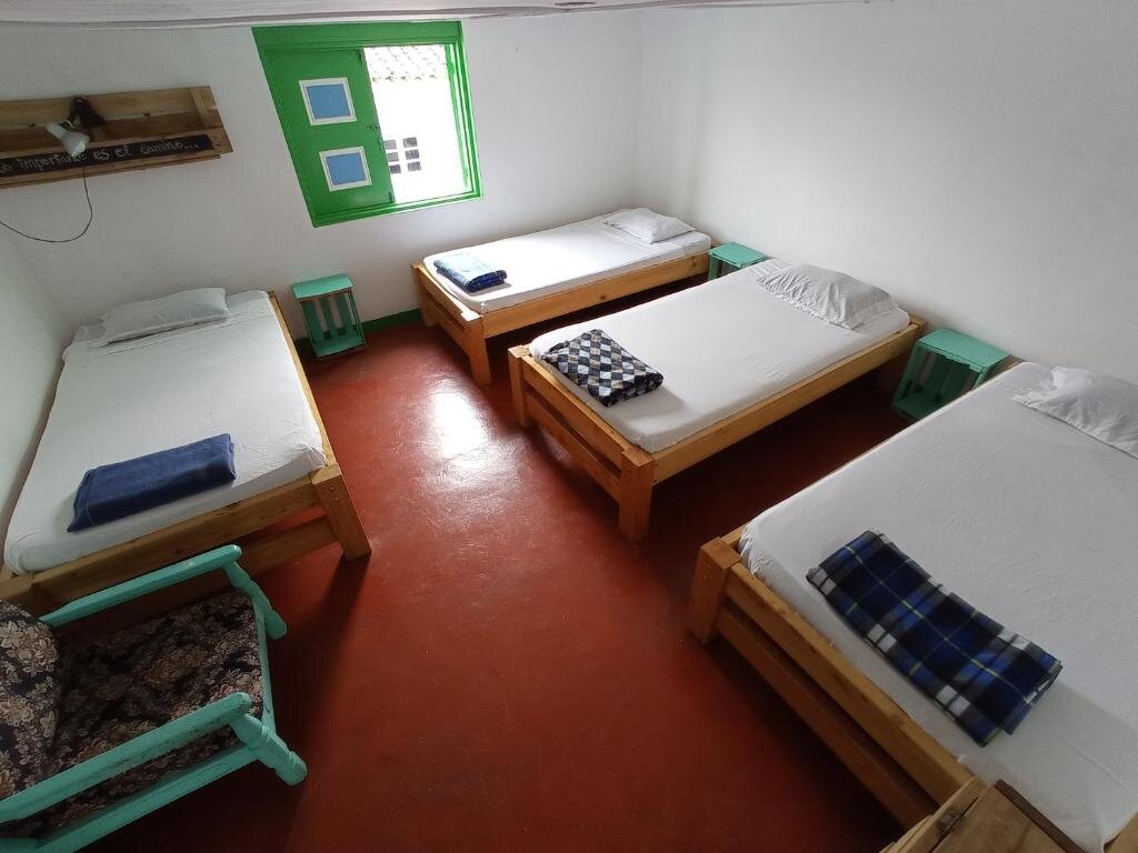 Кровать в общем номере Bidea Backpackers Hostel