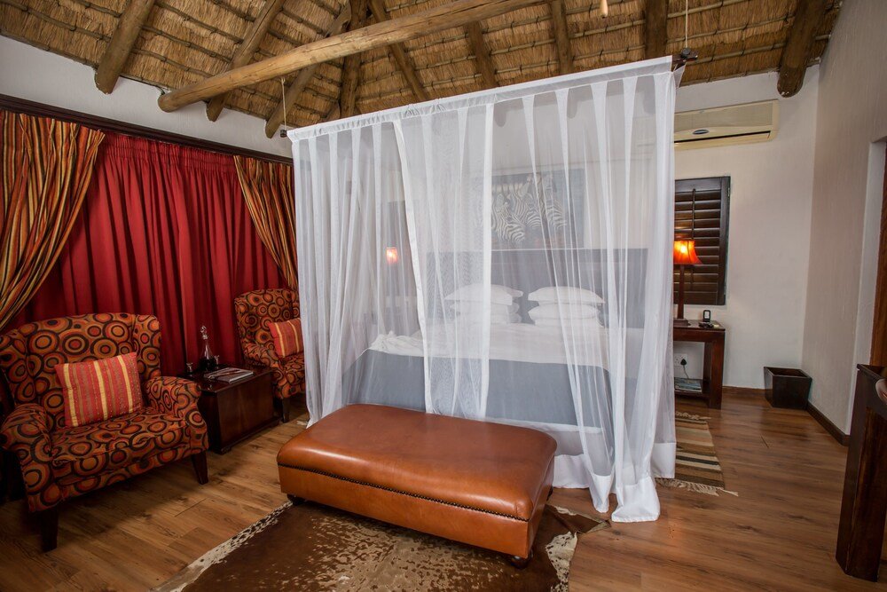 Шале Luxury Umzolozolo Private Safari Lodge & Spa