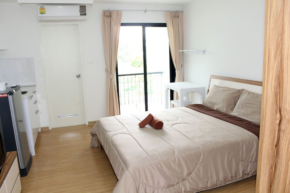 Standard room UTD Aries Hotel & Residence
