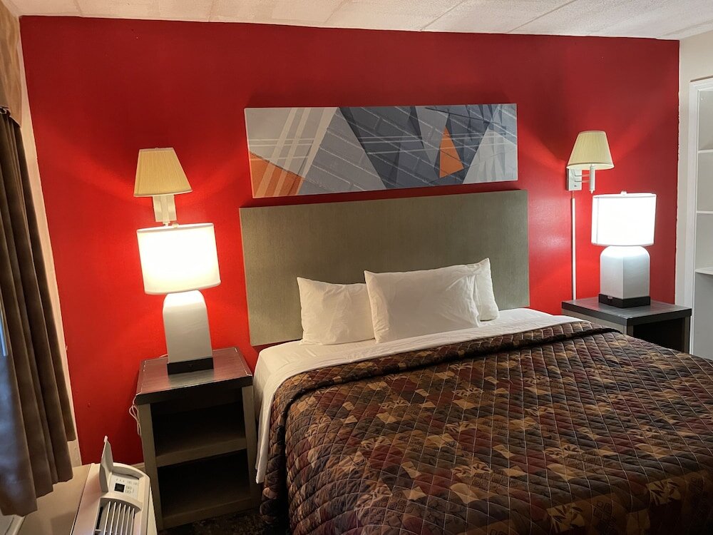 Deluxe double suite Gold Star Inn & Suites