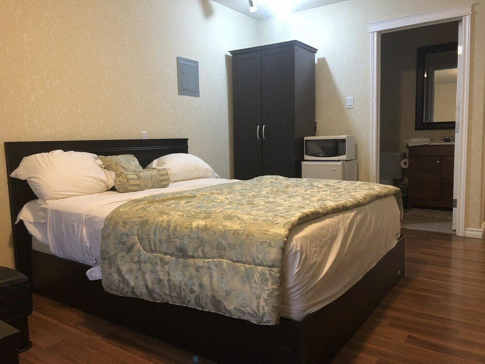 Premium room Good Times Motel