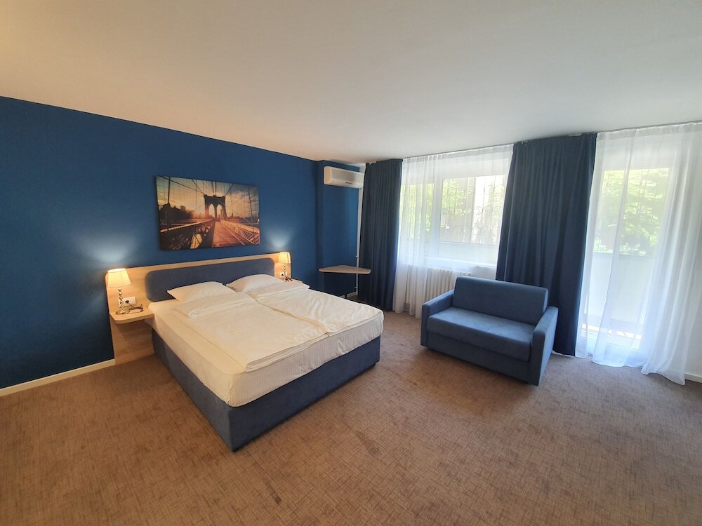 Standard Zimmer Premium Crown Suites