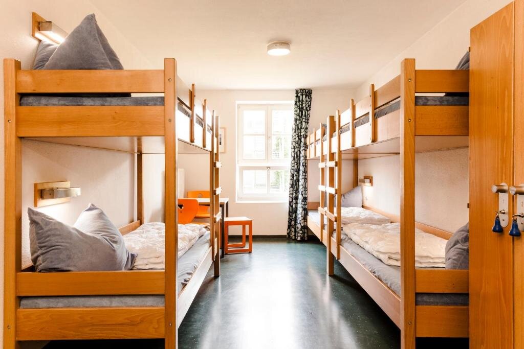 Номер Standard с 6 комнатами DJH Jugendherberge Lindau - Hostel