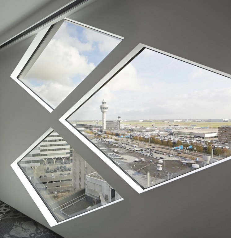 Двухместный номер Executive Lounge Access Corner Hilton Amsterdam Airport Schiphol