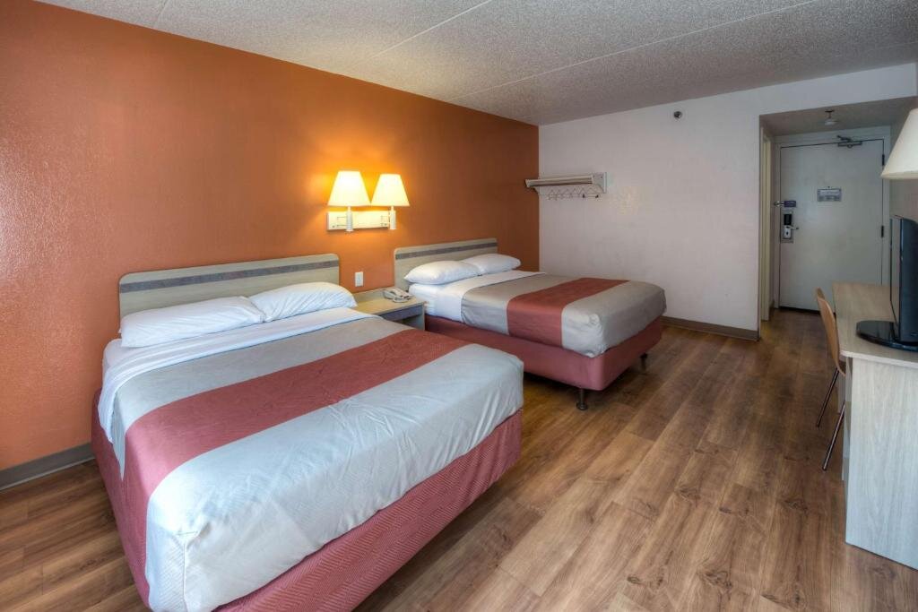 Четырёхместный номер Deluxe Motel 6-Branford, CT - New Haven