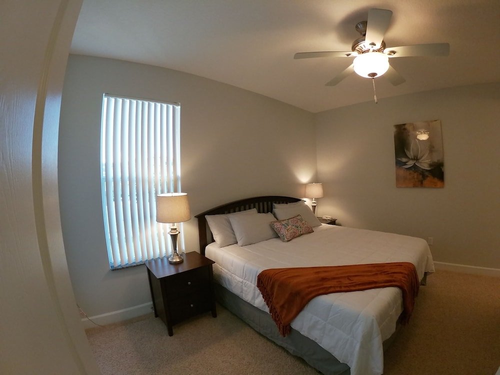 Comfort room Peaceful townhouse in Kissimmee Florida