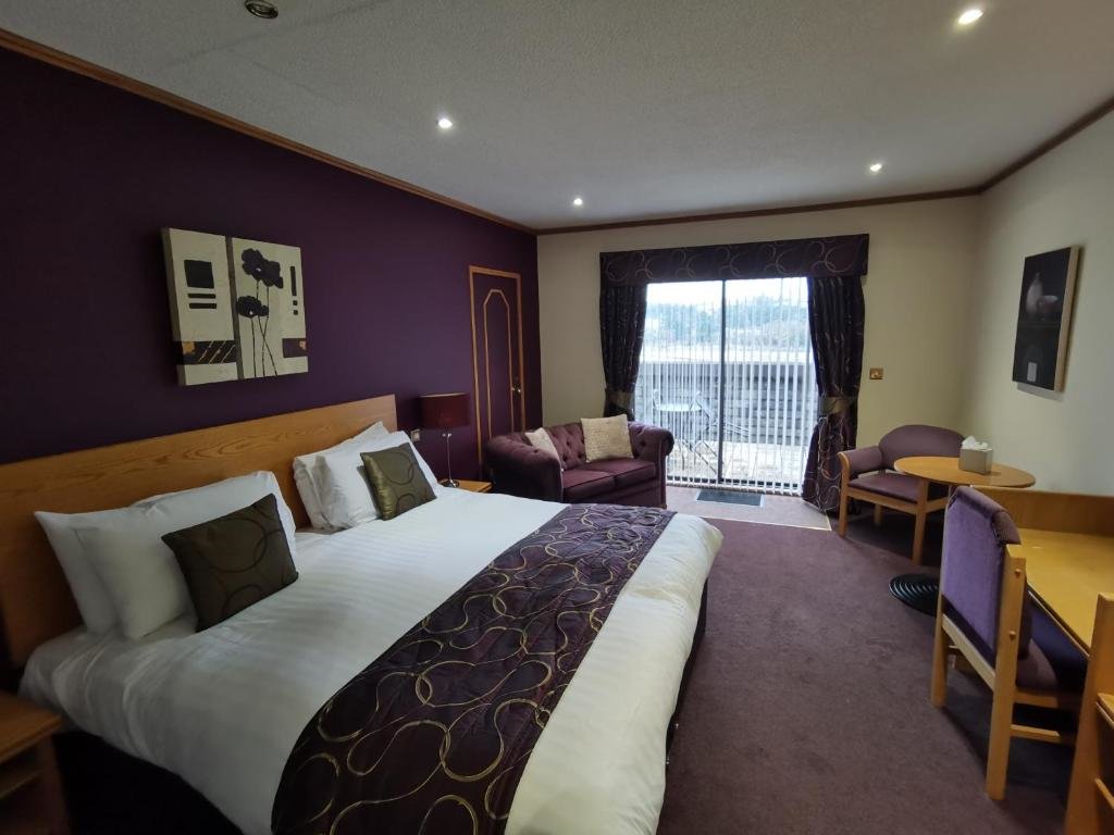 Deluxe Doppel Zimmer mit Balkon und mit Flussblick Passage House Hotel