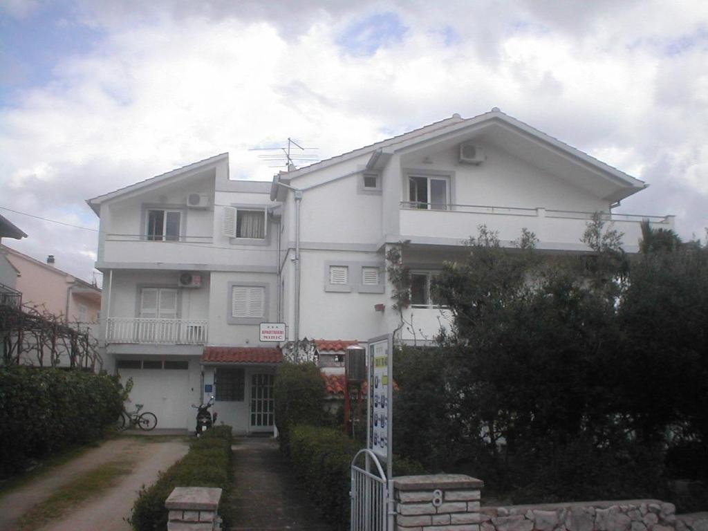 Apartamento Apartments Mihić
