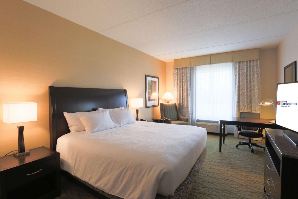 Standard Doppel Zimmer 1 Schlafzimmer Hilton Garden Inn Indiana at IUP