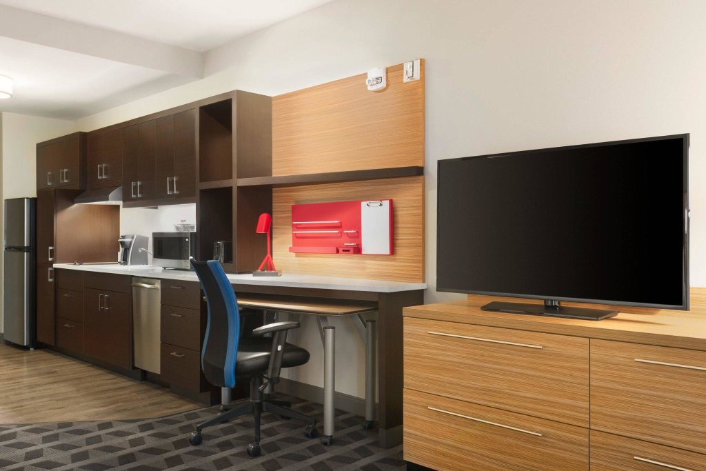 Студия TownePlace Suites by Marriott Dubuque Downtown