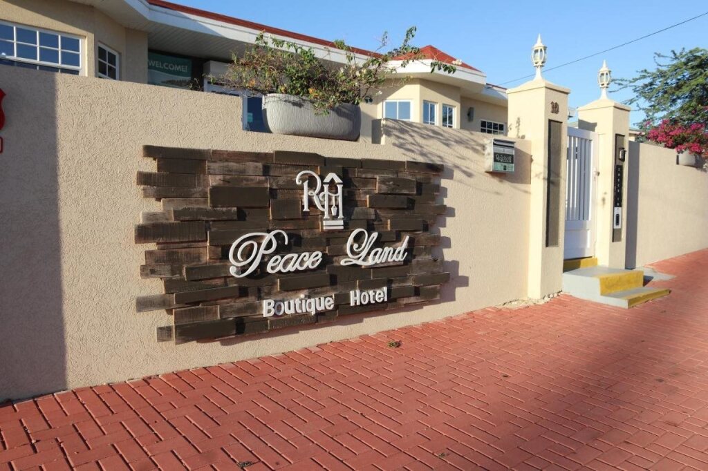 Rehoboth Peace Land Boutique Hotel Oranjestad Aruba. Book