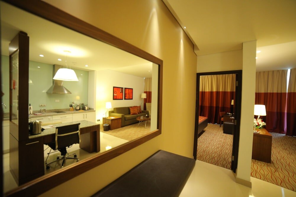 Люкс c 1 комнатой с видом на город Staybridge Suites Beirut, an IHG Hotel