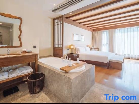 Люкс Comfort Ever-Joy Muxin Xiangcun Hotel