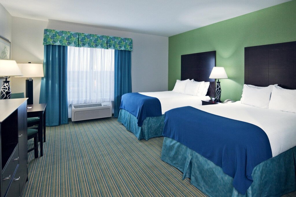 Camera quadrupla Standard Holiday Inn Express Hotel & Suites Graham, an IHG Hotel