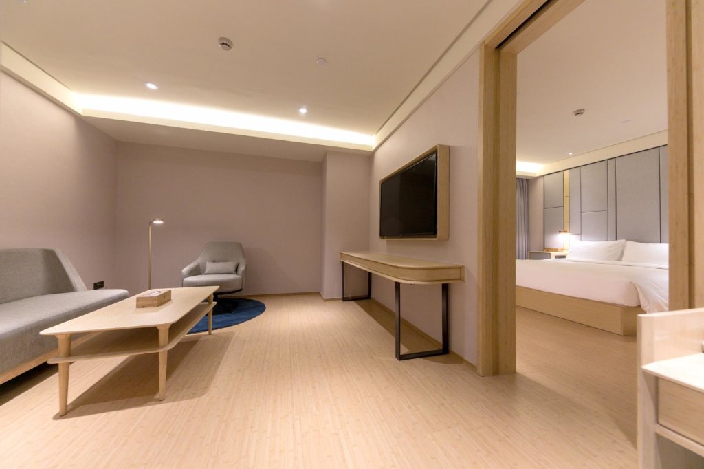 Suite Ji Hotel Wuxi Sanyang Plaza
