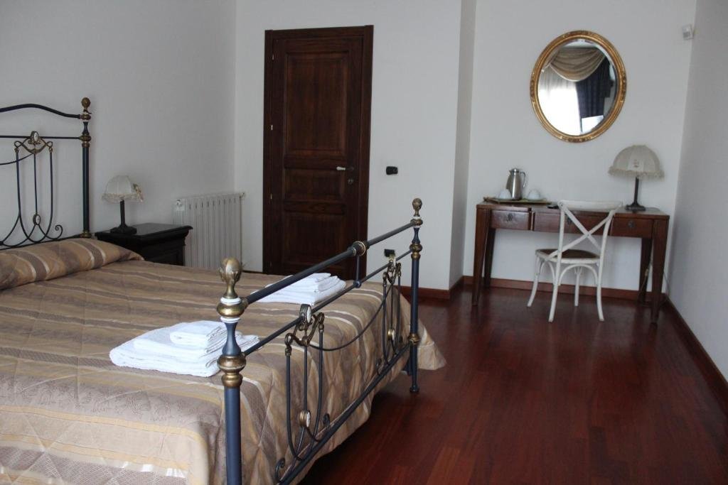 Standard Dreier Zimmer mit Gartenblick Villa Rò Luxury