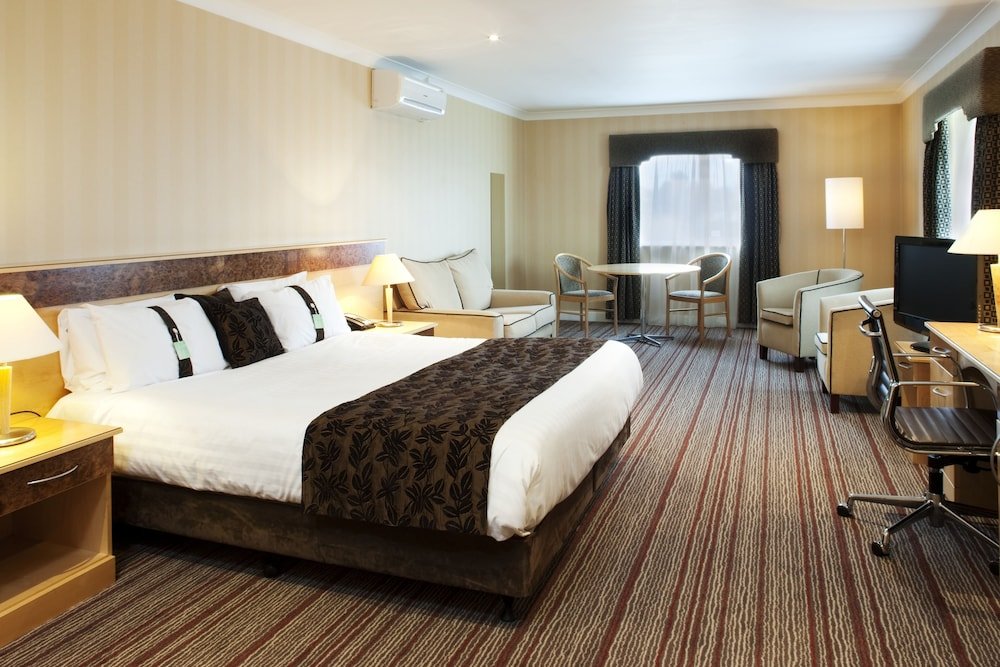 Номер Premium Holiday Inn Barnsley, an IHG Hotel