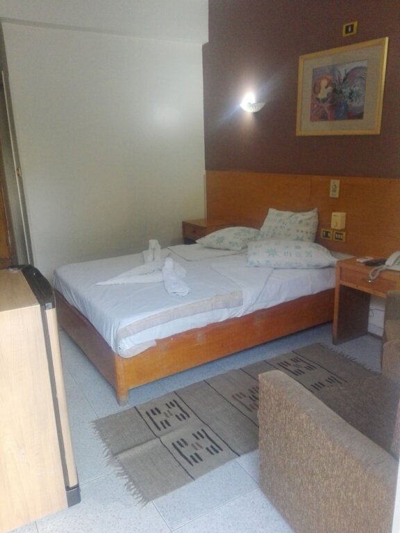 Deluxe Single room with view Rezeiky Hotel & Camp