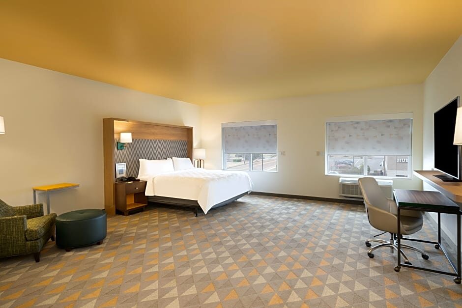 Номер Executive Holiday Inn & Suites Memphis Southeast-Germantown, an IHG Hotel
