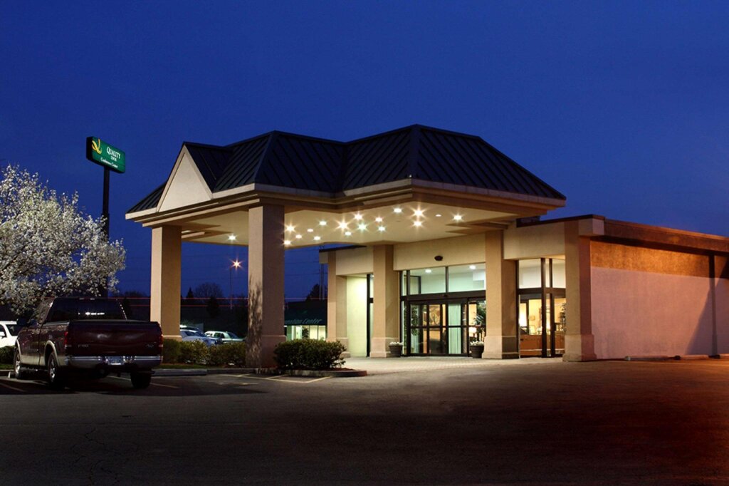 Standard quadruple chambre Quality Inn & Conference Center - Springfield