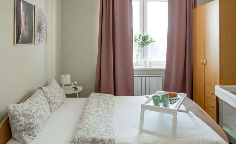 Cama en dormitorio compartido 2 dormitorios Business Apart-Set' #UDOBNO V EKB Flat
