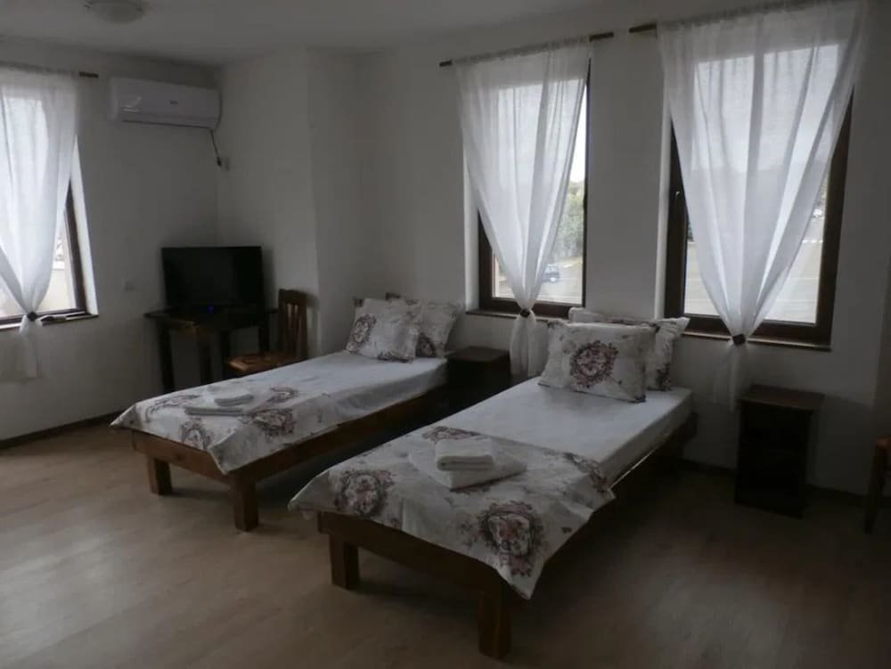 Apartamento Remarkable 2-bed Apartment in Aleksandrovo
