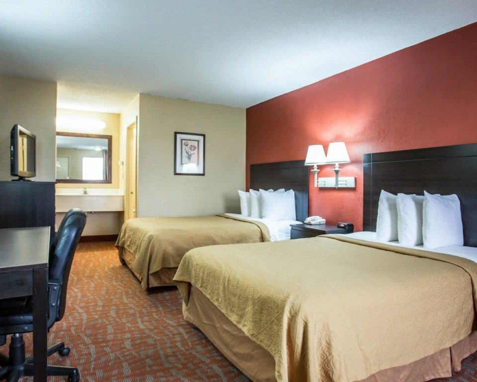 Standard Vierer Zimmer Quality Inn & Suites Monroe