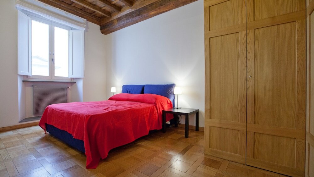 Apartment Rental in Rome Pantheon Suite