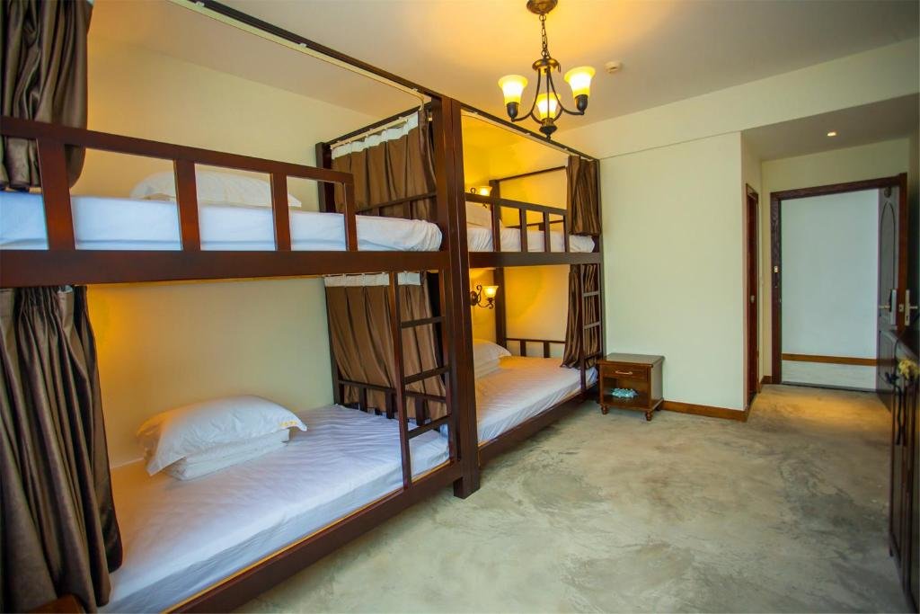 Standard Quadruple room Memory Inn Guilin Central