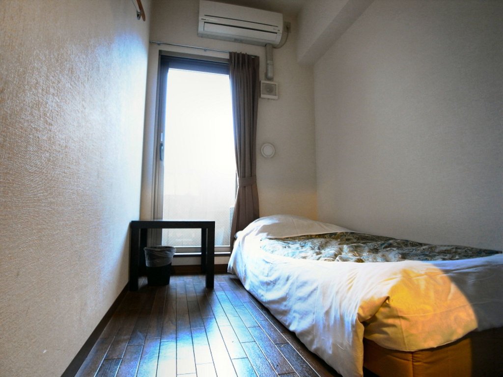 Кровать в общем номере (женский номер) Hotel Maruchu Classico / Vacation STAY 31620