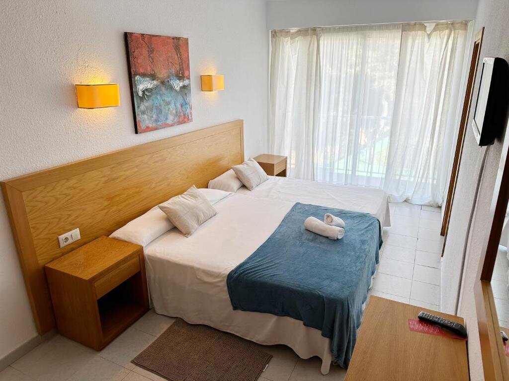 Standard triple chambre Hotel Selva Arenal