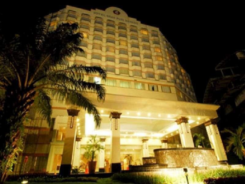 Двухместный полулюкс Hotel Gran Puri Manado