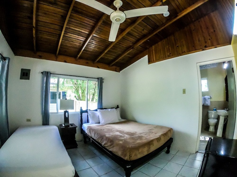 Standard Single room with garden view Xye Resort